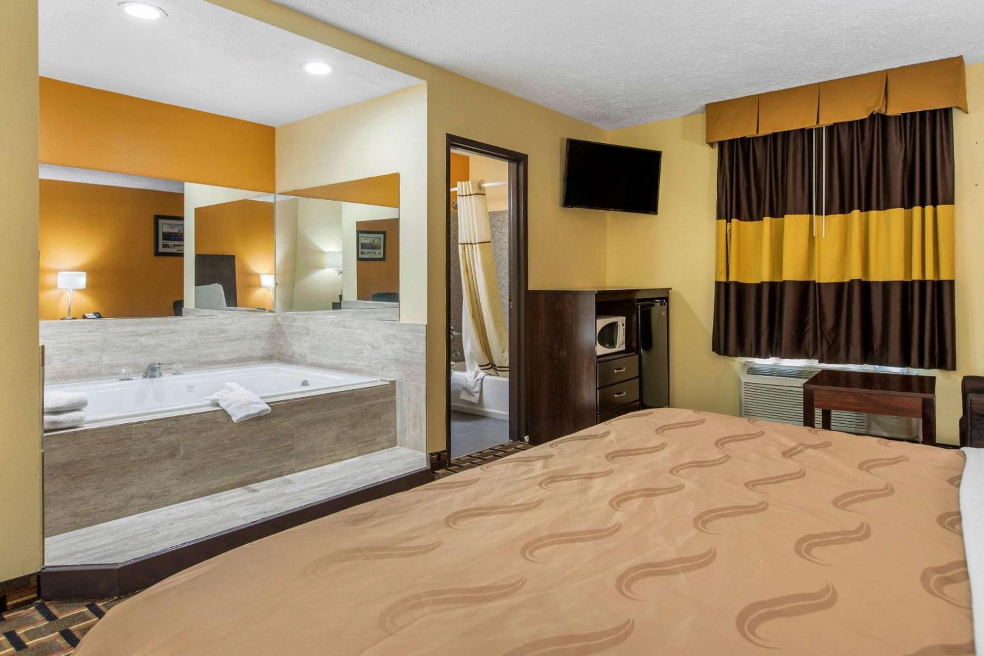 Quality Inn Grand Rapids Near Downtown Wyoming Exterior foto